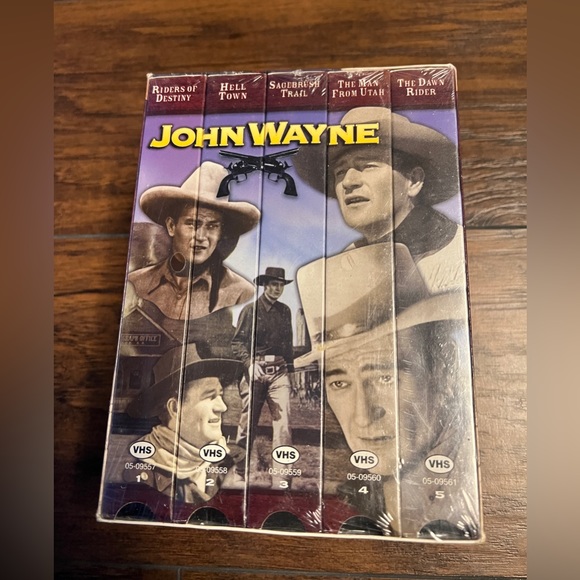 John Wayne Collector Series VHS Set 5 Pack Vintage Western - Picture 2 of 5